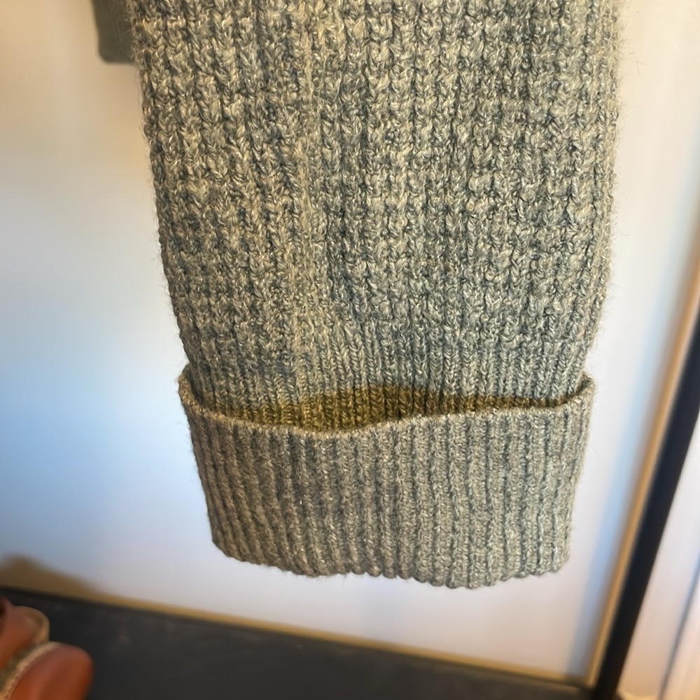 William Rast pullover with collar - XL - Picture 4 of 4